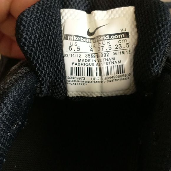 Nike women's Sneakers - Picture 11 of 12